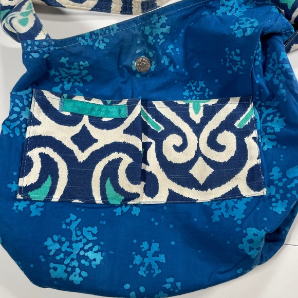 Joey and Me Handbags - Blue White Teal Adjustable Cross Body Shoulder Bag - Picture 5 of 6